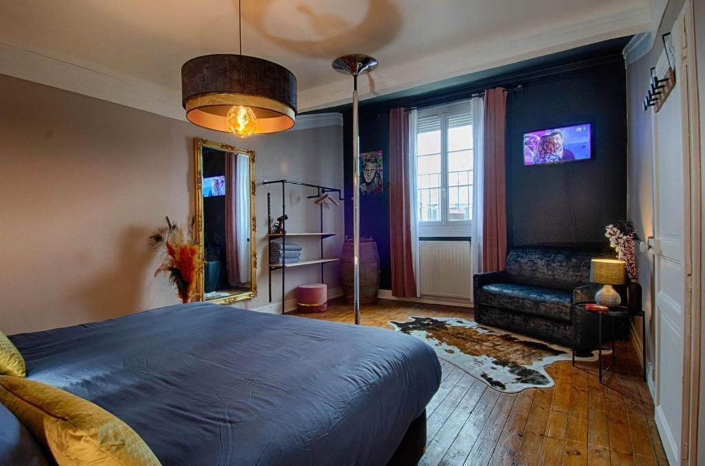 Sweet Nina Jazz Appartement Pour 5 Voyageurs, Situe A La Place De La Republique, Avec Parking Et Lit Queen Size 르망 외부 사진
