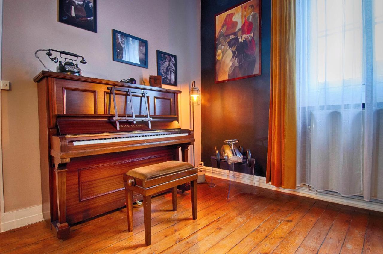 Sweet Nina Jazz Appartement Pour 5 Voyageurs, Situe A La Place De La Republique, Avec Parking Et Lit Queen Size 르망 외부 사진